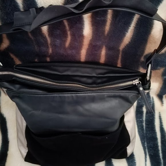 👜CÉLINE DION Vintage Black & Silver Shoulder Bag - Picture 9 of 16